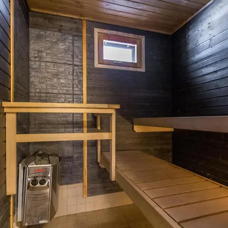 Hallan Karhu B- Paritalo By Interhome