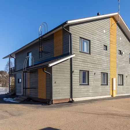 Hallan Karhu B- Paritalo By Interhome *